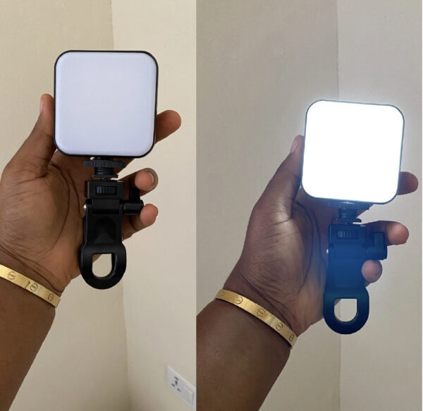 Cube selfie light