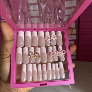 P2 (24 Press on on nail tips & installation kit)