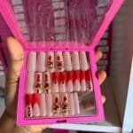 P5 (24 Press on on nail tips & installation kit)