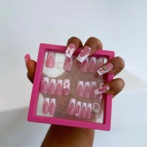 P56 (24 Press on on nail tips & installation kit)