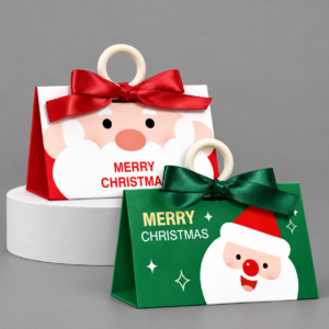 Christmas triangle box (18x10x10cm)