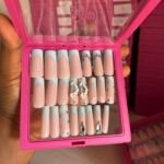 P11 (24 Press on on nail tips & installation kit)