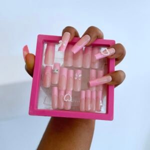 P52 (24 Press on on nail tips & installation kit)