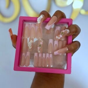 P47 (24 Press on on nail tips & installation kit)