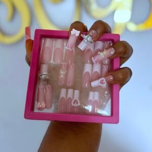 P48 (24 Press on on nail tips & installation kit)