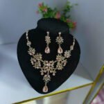 01 jewelry pink