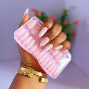 17 press on nails(comes with 24nail tips and free prep kit)