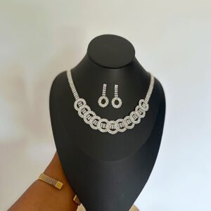 J08 necklace & earring set