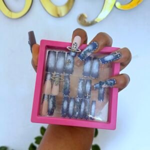 P30 press on nails (24 nail tips and free prep kit)