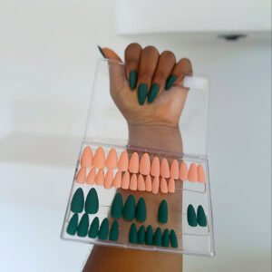 P84 (48 Press on on nail tips & installation kit)