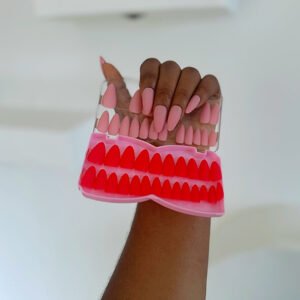 P89 (48 Press on on nail tips & installation kit)