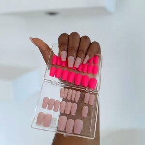 P95 (48 Press on on nail tips & installation kit)