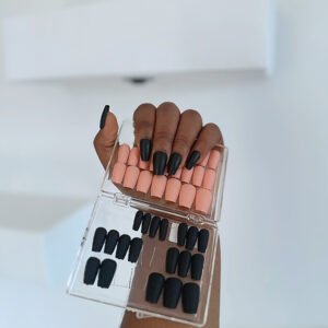 P96 (48 Press on on nail tips & installation kit)
